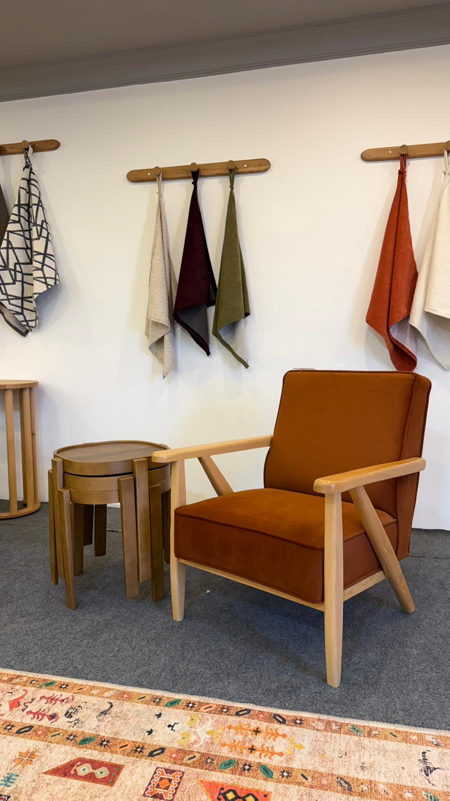 Lora Naturel Berjer - Beyaz Renk